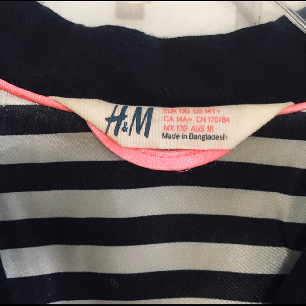 H&M- Black Three Button Blazer - Picture 2 of 3